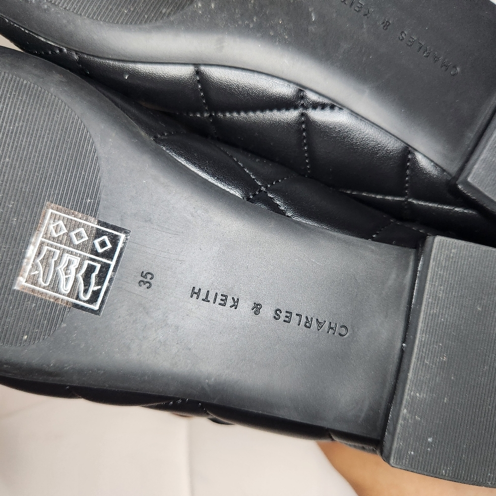 Charles & Keith Quilted Mary Janes 35 - Picture 9 of 9
